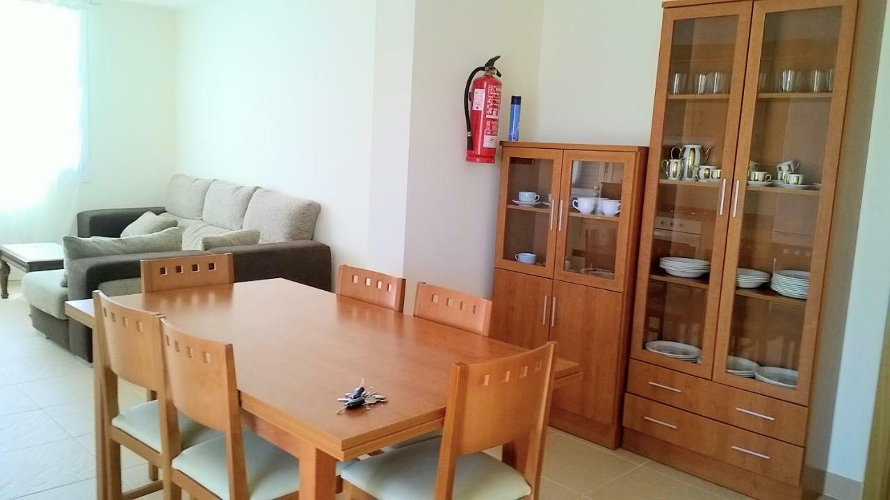 Apartamentos Alejandra Barreiros Bagian luar foto